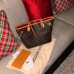 Louis Vuitton Neverfull MM